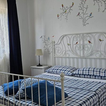 Holiday Home Marina Kastelir Ngoại thất bức ảnh