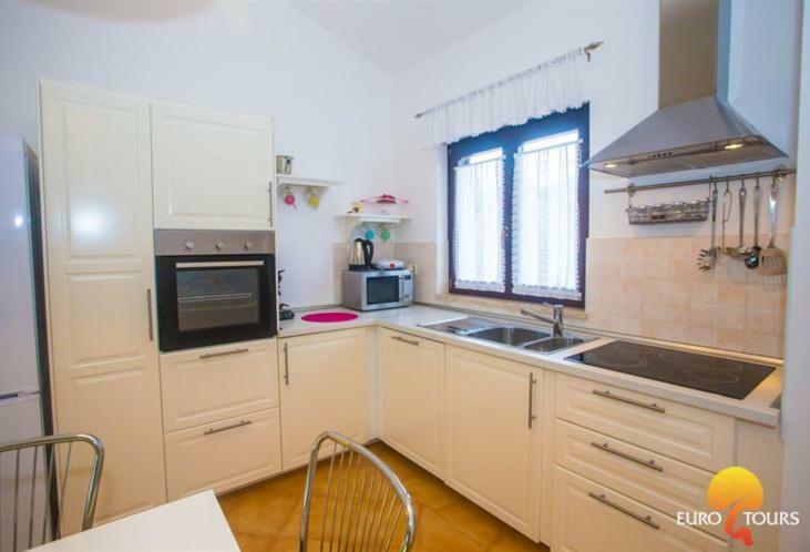 Holiday Home Marina Kastelir Ngoại thất bức ảnh